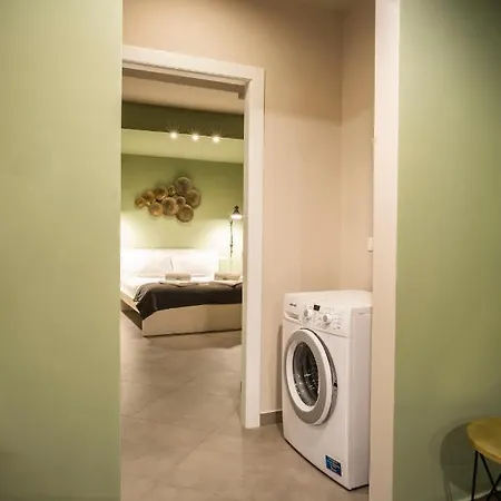 Altido Superb Apt For 4 In Historical Centre דירה